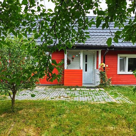 Вилла Red Bed Jankowice  Экстерьер фото