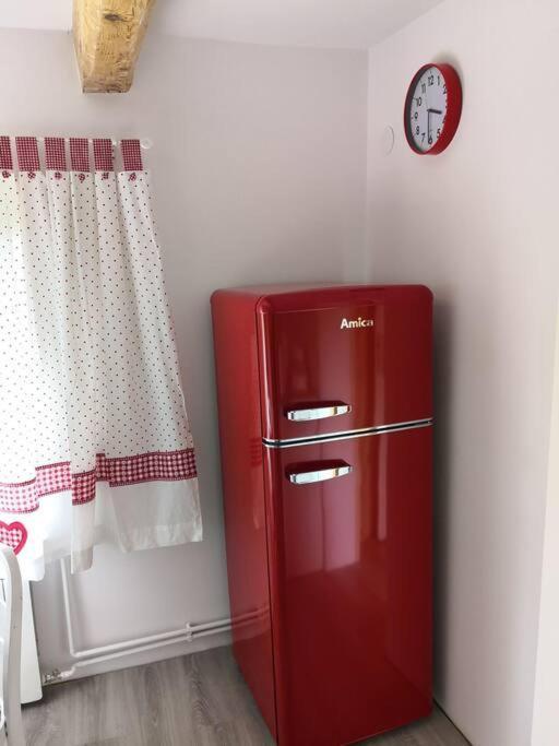 Вилла Red Bed Jankowice  Экстерьер фото